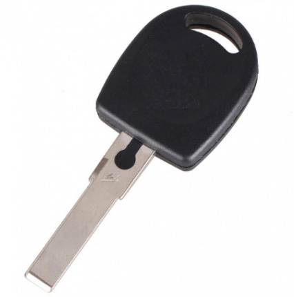 Ключ VW  без чипа, без трансмиттера HU66
